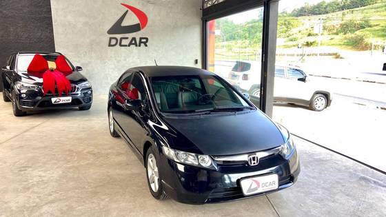 HONDA CIVIC 1.8 LXS 16V FLEX 4P AUTOMÁTICO HONDA CIVIC 1.8 LXS 16V FLEX 4P AUTOMÁTICO